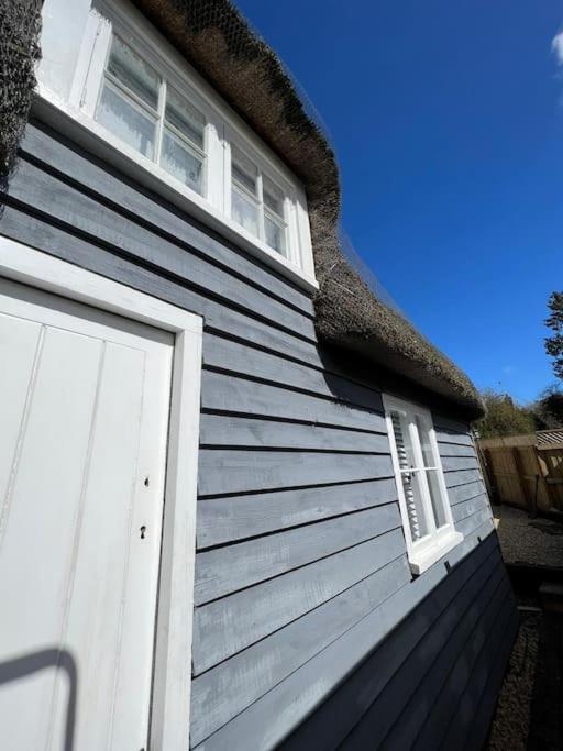 The Shack - Thatched Self Contained Annex Collingbourne Ducis Exteriör bild